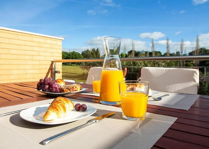 White House 80 By Ici * Albufeira